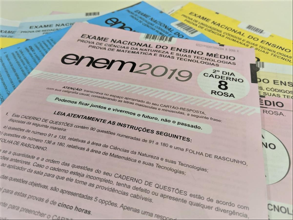 Escolas se destacaram na área da 2ª Coordenadoria Regional da Educação Escolas se destacaram na área da 2ª Coordenadoria Regional da Educação