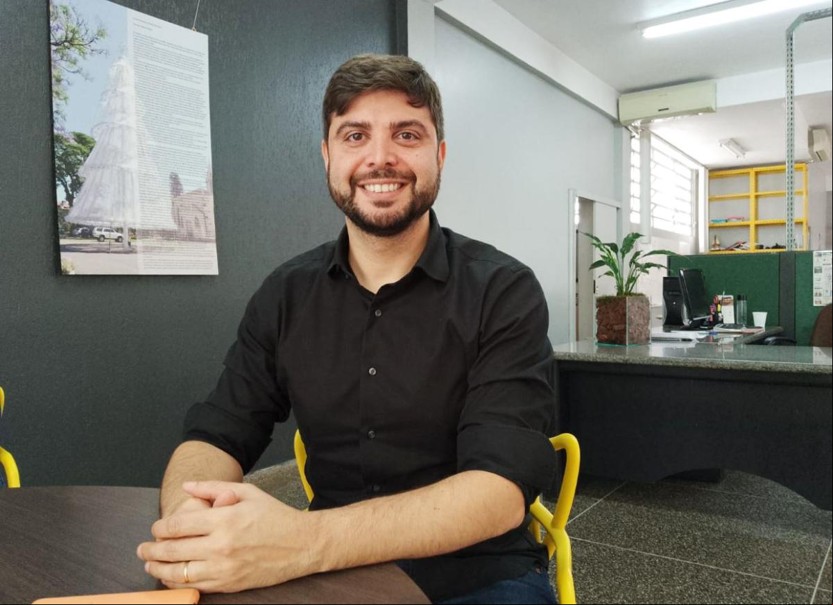 Parlamentar esteve na cidade nesta quinta Parlamentar esteve na cidade nesta quinta