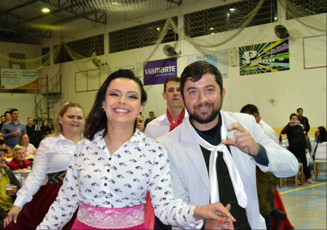 Daniela Machado Bueno e Rafael Descovi Daniela Machado Bueno e Rafael Descovi