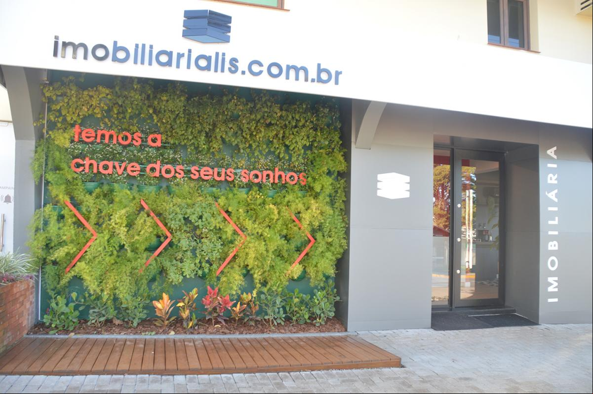 Endereço é Av. 10 de Setembro, 831 Endereço é Av. 10 de Setembro, 831