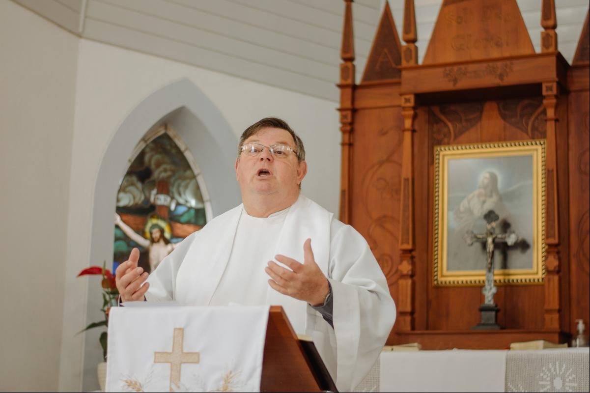 Rev. Oscar M. Zimmermann – Pastor da Igreja Luterana (IELB) Rev. Oscar M. Zimmermann – Pastor da Igreja Luterana (IELB)