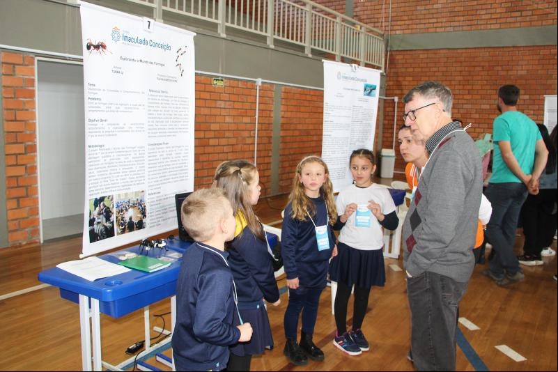 Feira contou com a participação de avaliadores externos, de diversas áreas de atuação