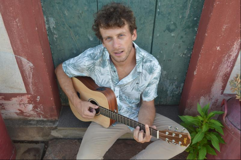 Diego Spengler será atração musical