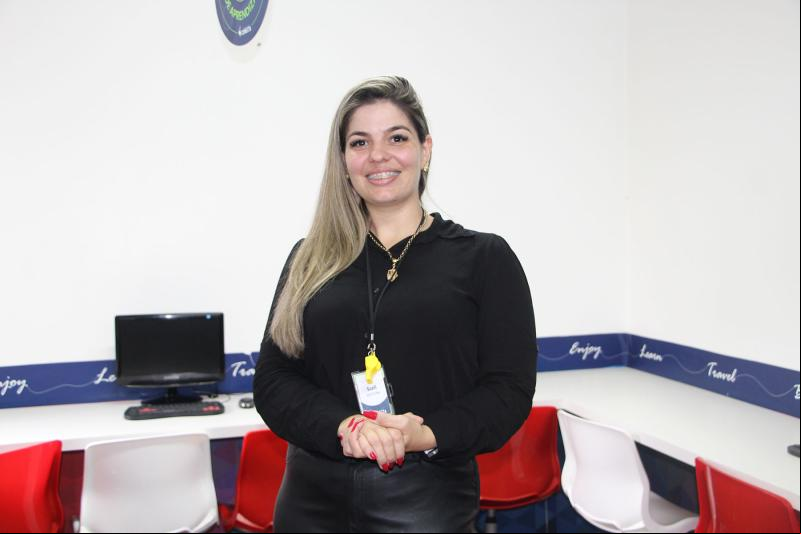 Gestora da escola, Sueli destaca importância dos cursos profissionalizantes