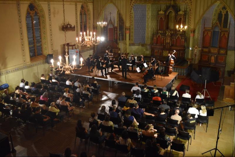 Camerata Presto se apresentou na Antiga Matriz (Fotos: Divulgação)