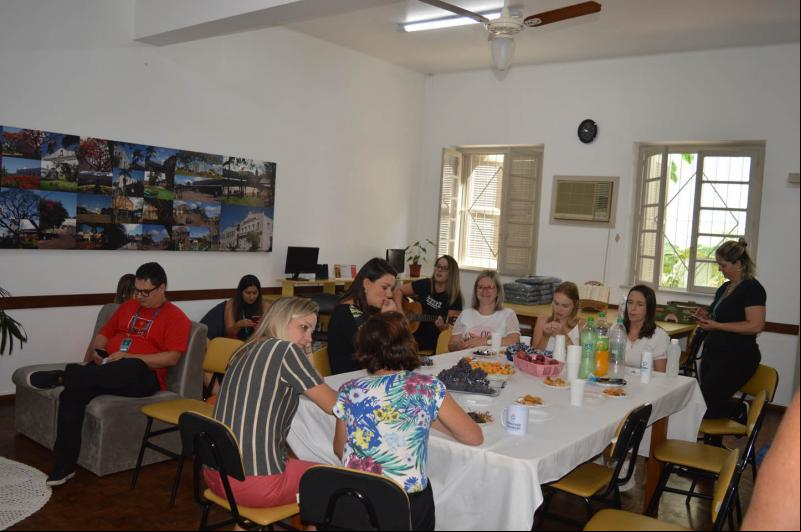 Professores retornaram nesta segunda
