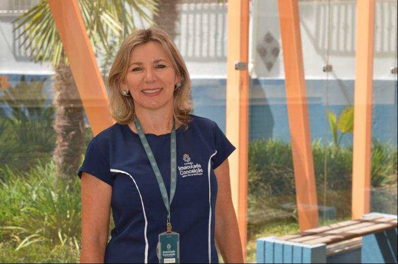 Diretora Shirley Backes