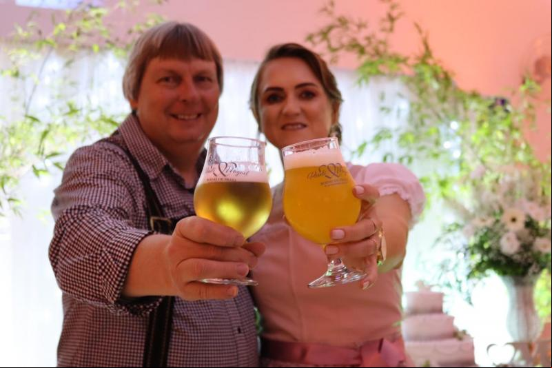 Miguel e Roseli Engelmann comemoraram 25 anos de casados no dia 30 de dezembro, com festa no Clube União