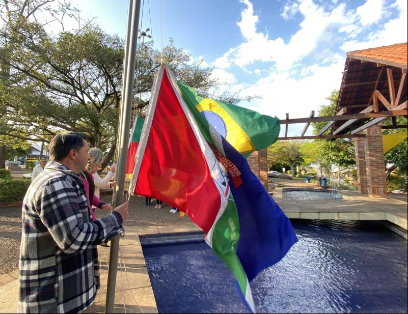 (Fotos: Divulgação / PMMR)