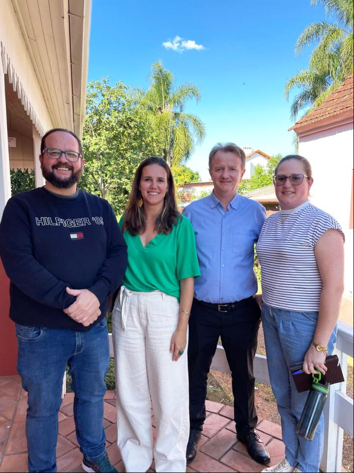 Nova diretoria: Diego, Denise, Martinho e Márcia