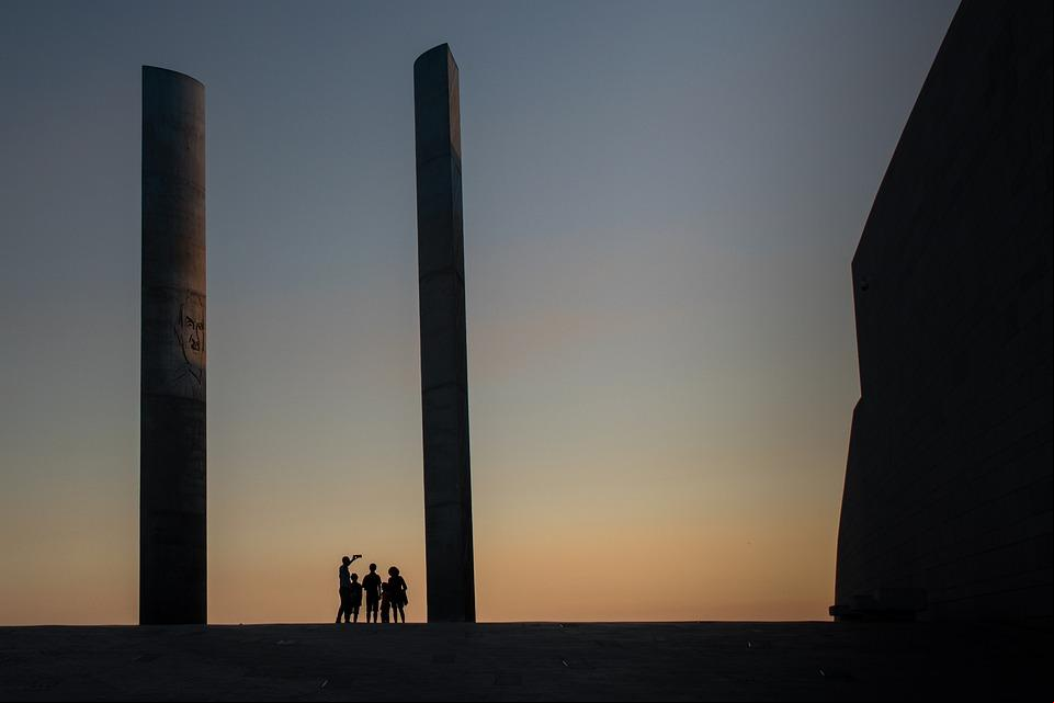 Centro Espírita Em Busca da Luz – Dois Irmãos
