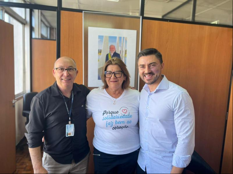 Filipin, Neusa e Adão (Foto: Divulgação)