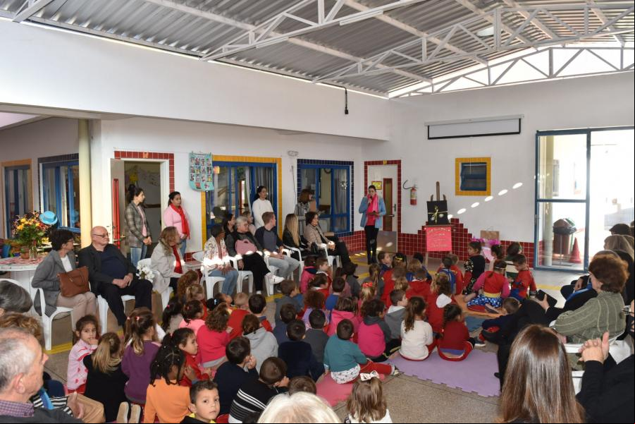 Solenidade aconteceu nas dependências da escola