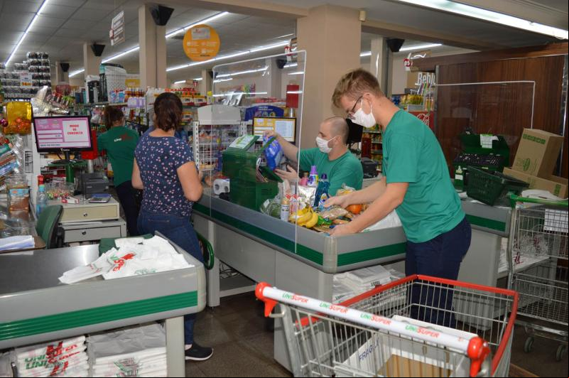 Mercados são considerados estabelecimentos essenciais