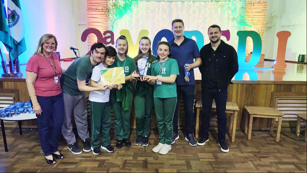 Alunos da Albano Hansen (Travessão) ficaram em 1º lugar na categoria Anos Finais
